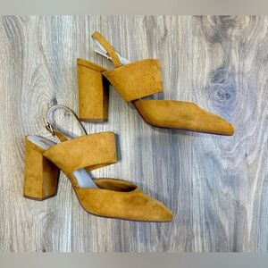 BC Footwear Women's Value Vegan Mustard V Suede Slingback Pumps Sz 10 LNC